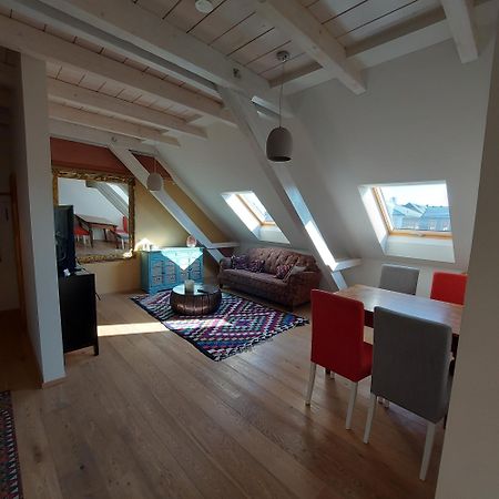 Boardinghouse Neumarkt Alte Schule Neumarkt in der Oberpfalz Luaran gambar